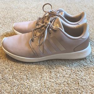 Adidas Mauve Cloudfoam Sneakers